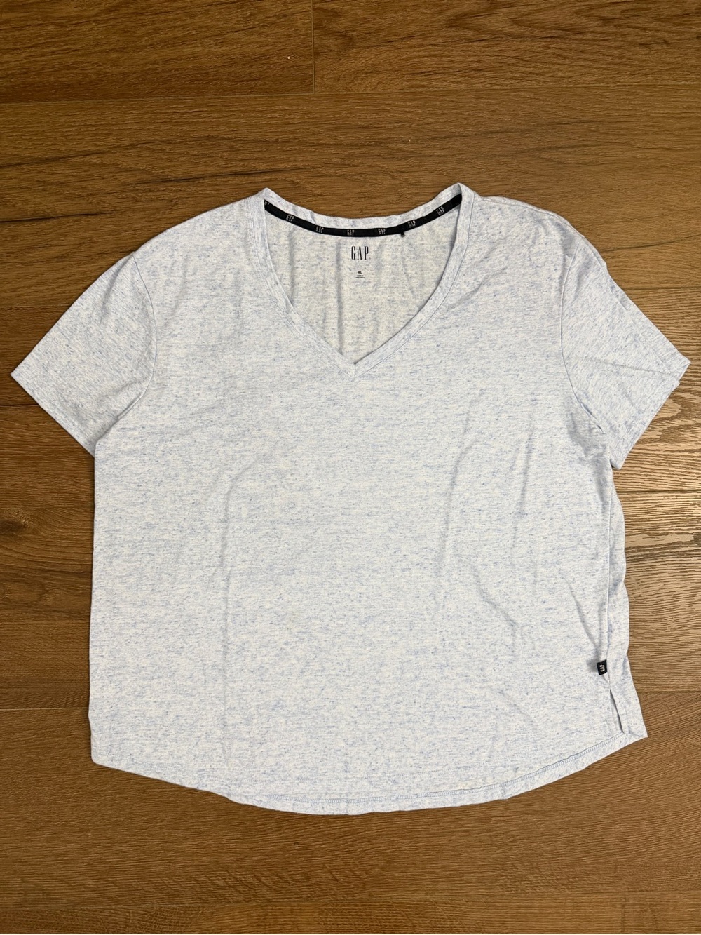 GAP Heathered V-Neck Tee - Light Blue